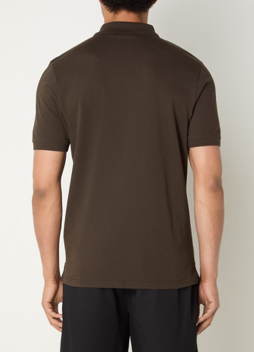 Lyle & Scott Regular fit polo van piqué katoen met logoborduring - achterkant donkerbruin