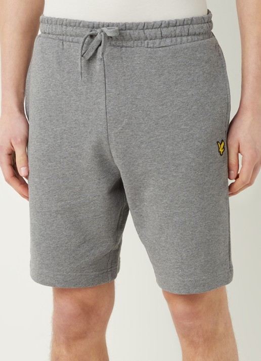 Lyle & Scott Straight fit korte joggingbroek van  katoen met logo  - detail grijsmele