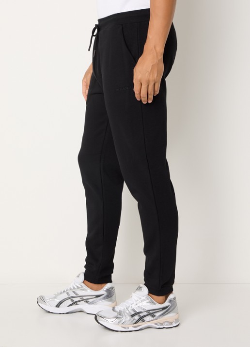 Lyle & Scott Tapered fit joggingbroek met logo en steekzakken - detail 5 zwart