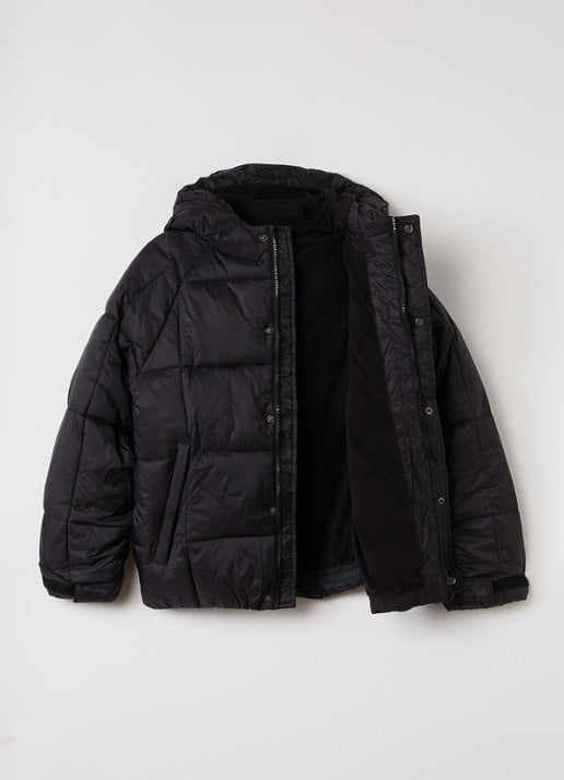 Lyle & Scott Tonal Eagle puffer jas met quiltpatroon en capuchon  - voorkant 2 zwart