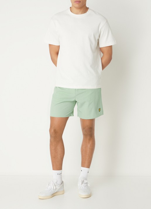 Lyle & Scott Zwemshorts met steekzakken en logo - voorkant 3 mint