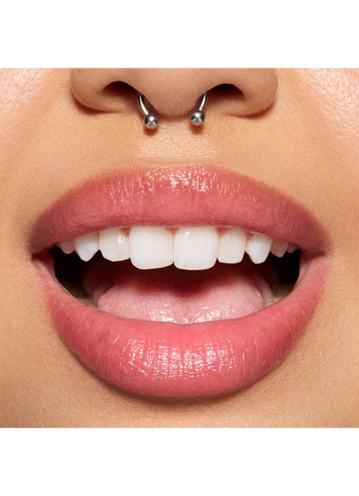 M·A·C Glow Play Lip Balm - lipbalsem - detail 5 smile