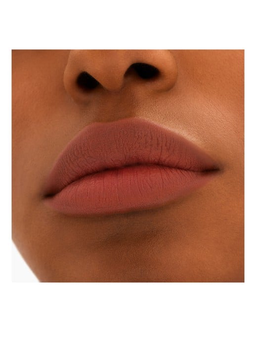 M·A·C Locked Kiss - lipstick  - detail 4 meticulous