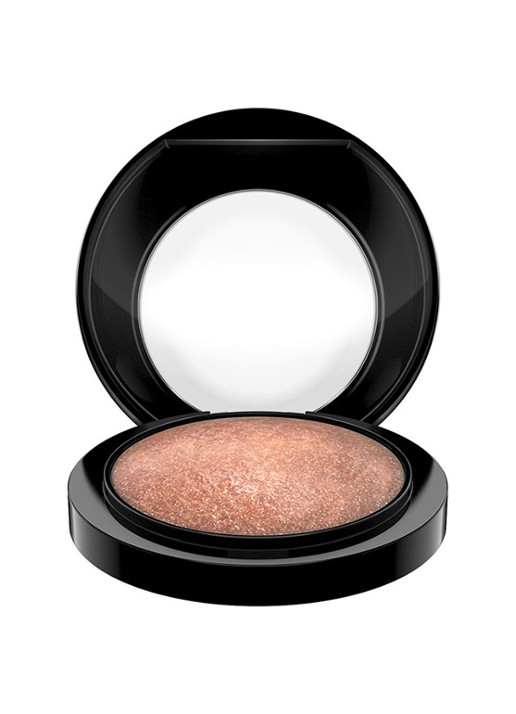 M·A·C Mineralize Skinfinish - highlighter