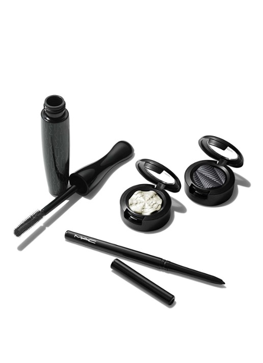 M·A·C Now You See Me Extra Dimension Eye Kit: Smoky - Limited Eition make-up set - voorkant smokey