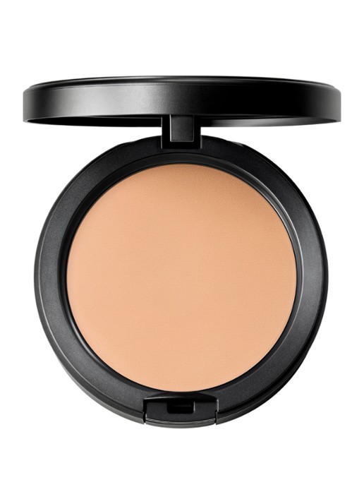 M·A·C Studio Fix Powder Plus Foundation - poeder foundation - voorkant 2 nc16