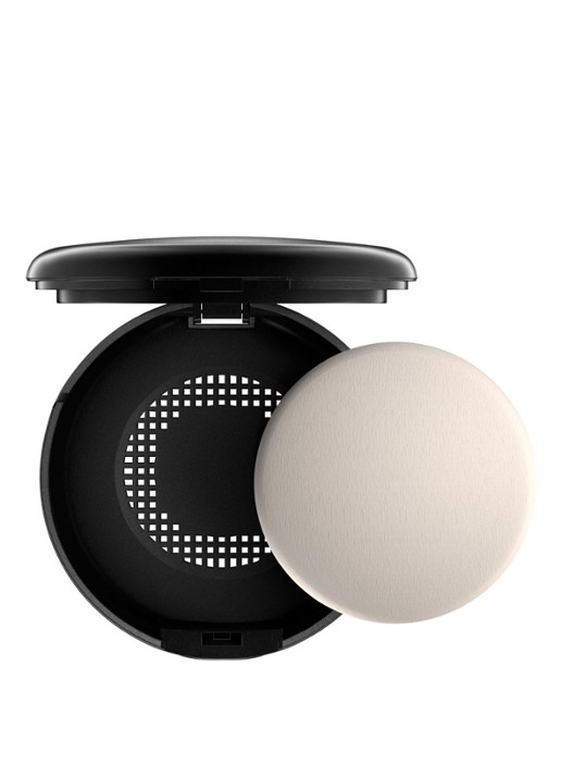 M·A·C Studio Fix Powder Plus Foundation - detail 2 c6
