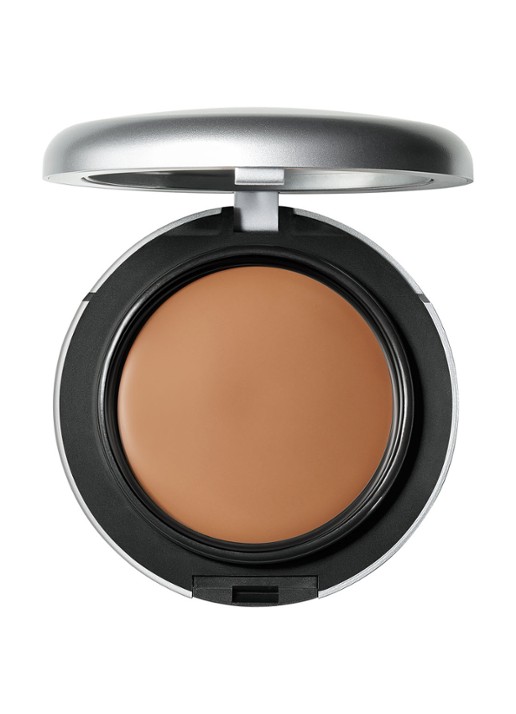 M·A·C Studio Fix Tech Cream-to-Powder Foundation - detail 4 nc30