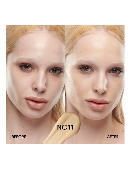 M·A·C Studio Radiance Serum-Powered Foundation - detail 5 nc11