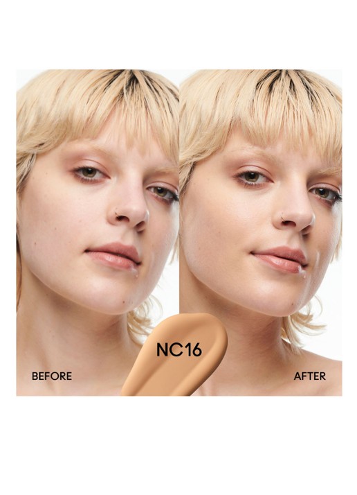 M·A·C Studio Radiance Serum-Powered Foundation - detail 4 nc16