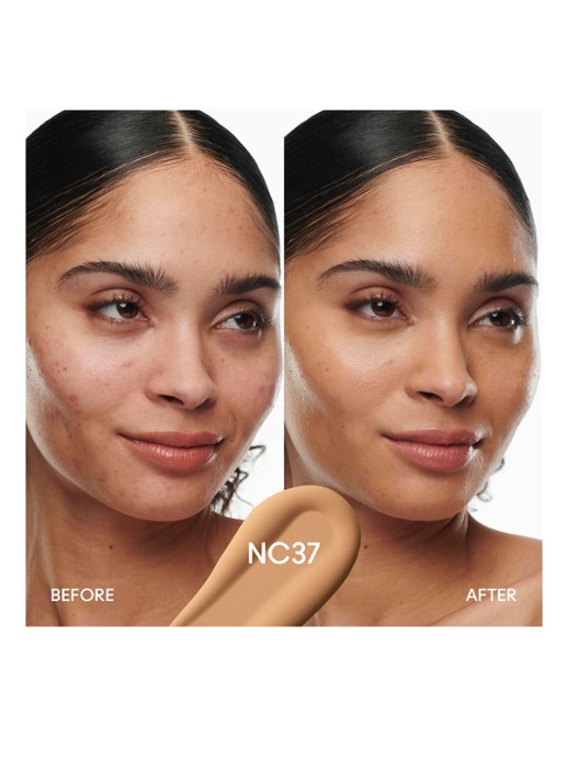 M·A·C Studio Radiance Serum-Powered Foundation - detail 4 nc37