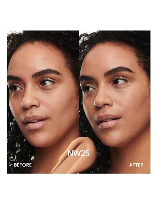 M·A·C Studio Radiance Serum-Powered Foundation - detail 4 nw25
