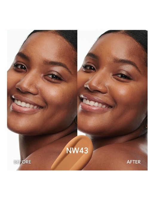 M·A·C Studio Radiance Serum-Powered Foundation - detail 5 nw43