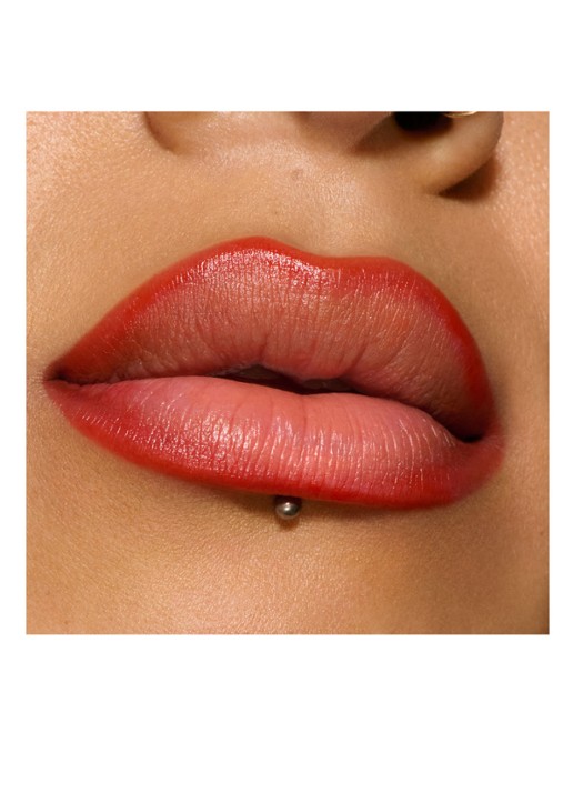 M·A·C Lipglazer Glossy Liner - lipliner - detail 2 lady danger
