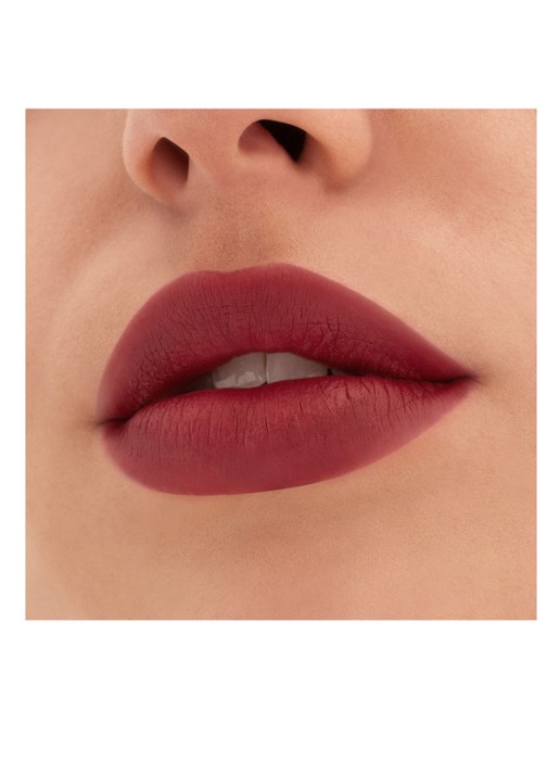 M·A·C Locked Kiss - lipstick  - detail coy