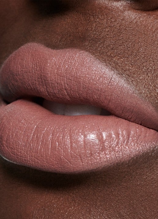 M·A·C Macximal Matte Lipstick  - detail 2 cool teddy