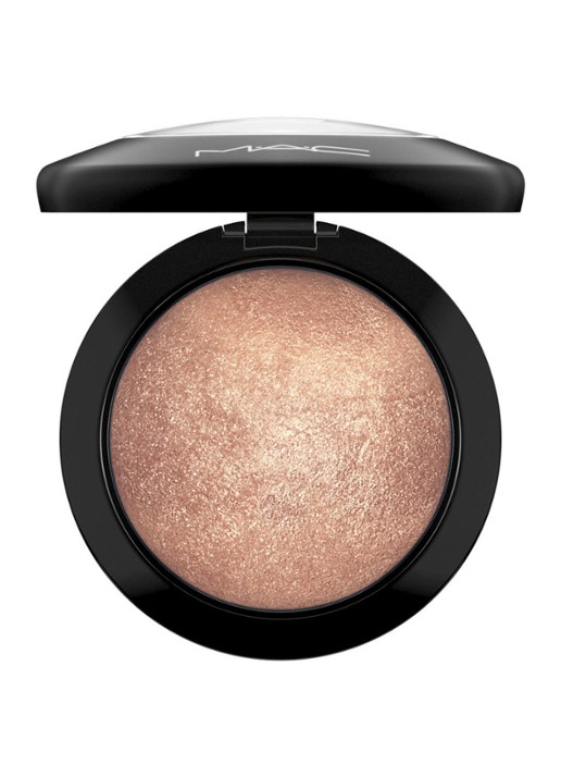 M·A·C Mineralize Skinfinish - highlighter - detail 3 global glow