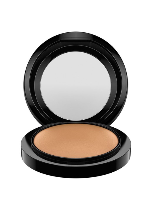 M·A·C Mineralize Skinfinish Natural - poeder - voorkant 2 dark
