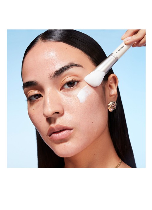M·A·C Mini Hyper Real Serumizer™  Skin Balancing Hydration Serum - travel size serum - detail 3 undefined