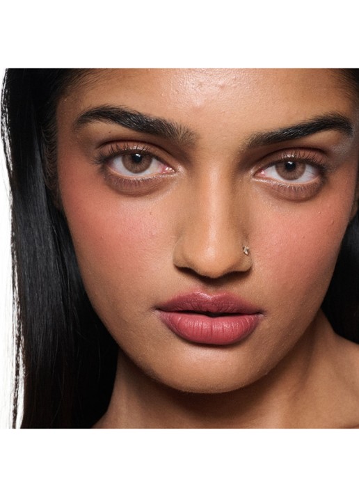 M·A·C Powder Kiss Lip + Cheek Mousse - lipstick - detail 4 fashion emergency