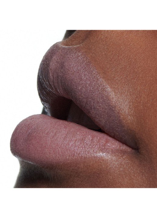 M·A·C Powder Kiss Lip + Cheek Mousse - lipstick - detail 3 it's personal