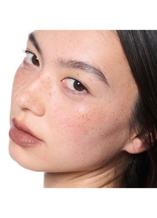 M·A·C Powder Kiss Lip + Cheek Mousse - lipstick - detail 4 chestnut