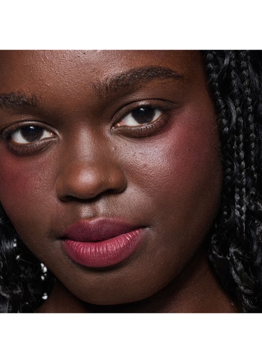 M·A·C Powder Kiss Lip + Cheek Mousse - lipstick - detail 5 date night