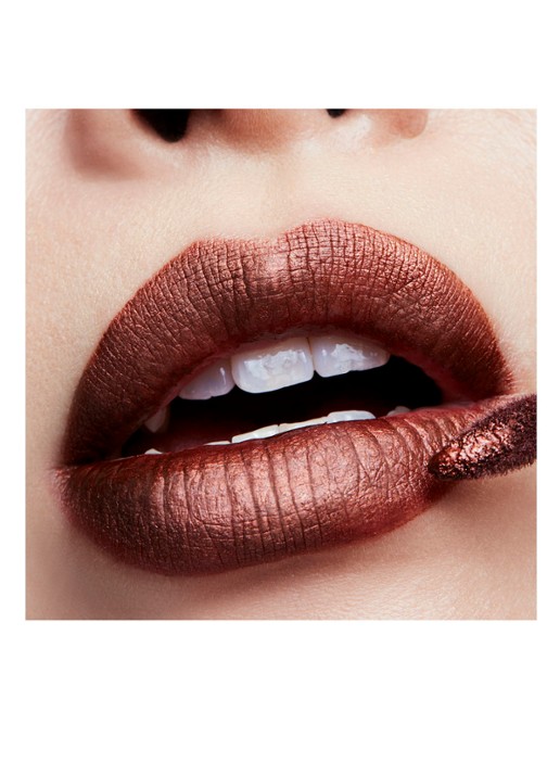 M·A·C Retro Matte Liquid Lipcolour - lipstick - detail 4 foiled