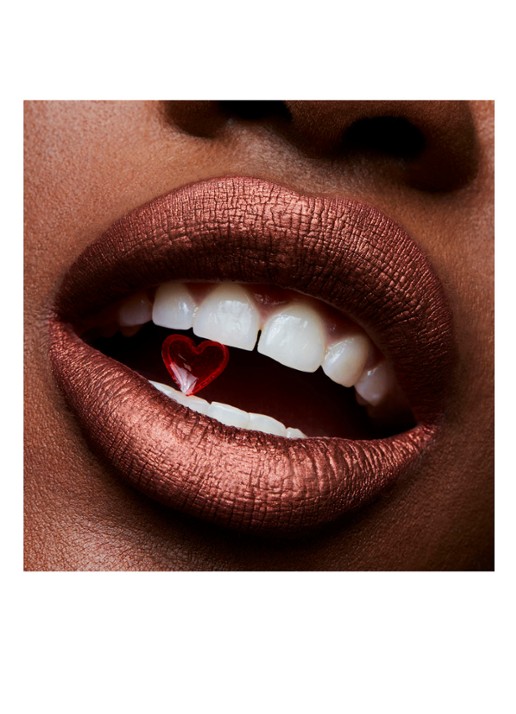 M·A·C Retro Matte Liquid Lipcolour - lipstick - detail 6 foiled