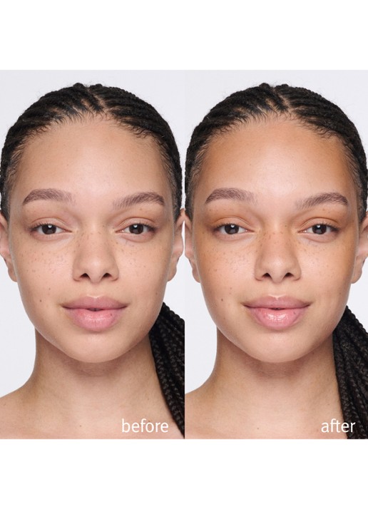 M·A·C Skinfinish Sunstruck Bronzer - detail 2 02 radiant medium golden