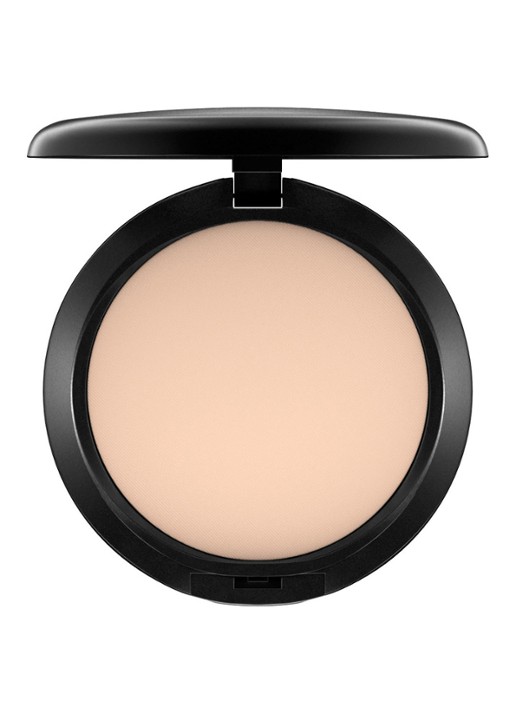 M·A·C Studio Fix Powder Plus Foundation - voorkant 4 nc15