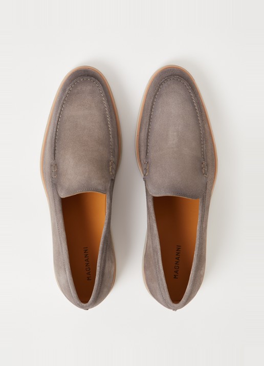 Magnanni Apolo loafer van kalfssuède - detail 4 grijs
