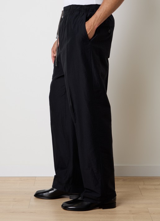 Maison Margiela straight fit broek in zijdeblend met steekzakken - detail 2 blauw