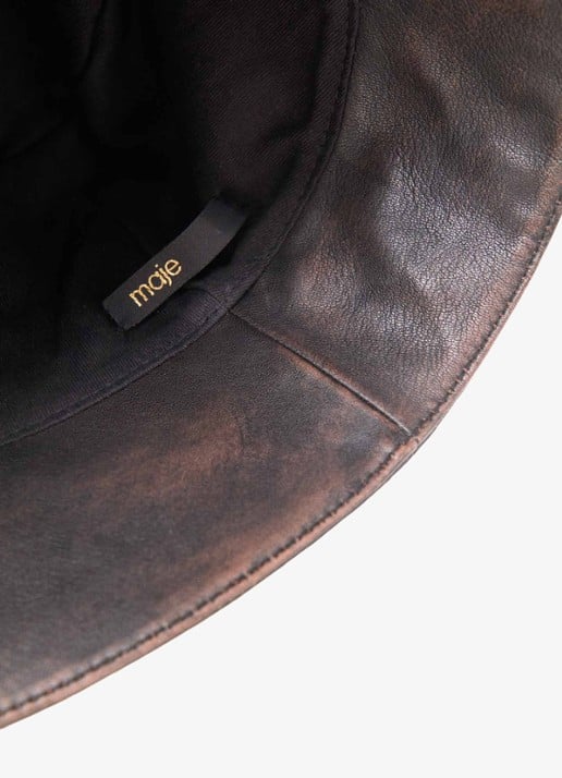 Maje Bucket hoed van leer - detail 4 donkerbruin