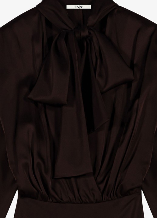 Maje Midi tuniekjurk van satijn met asymmetrische zoom  - detail 8 donkerbruin