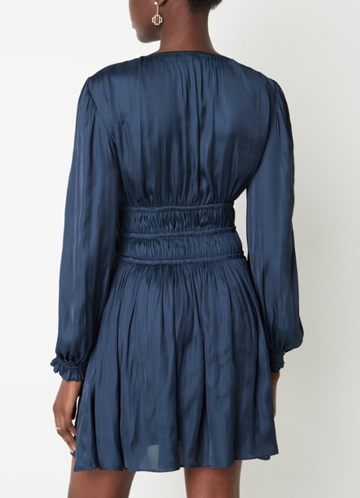 Maje Mini jurk van satijn met ruches en smockwerk - achterkant donkerblauw