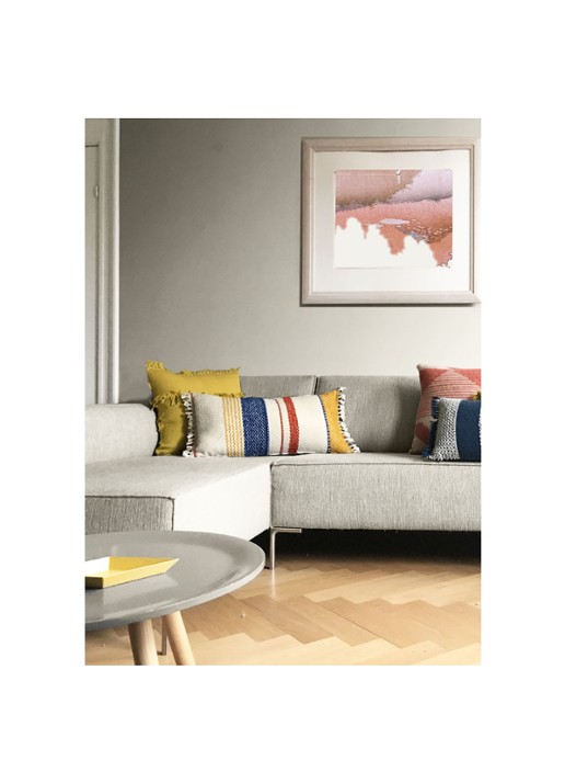 Malagoon Bouclé Miracle sierkussen 37 x 70 cm - voorkant 2 wit