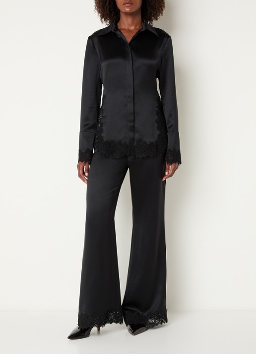 Malina Malou blouse van satijn met details van kant - voorkant 4 zwart