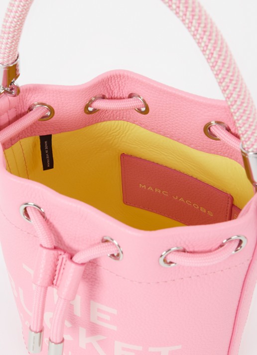 Marc Jacobs The Bucket handtas van leer - detail 5 roze