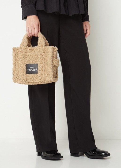 Marc Jacobs The Mini Tote handtas van teddy - voorkant 3 beige