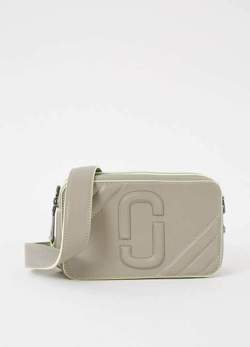 Marc Jacobs The Moto Shot crossbodytas van leer - voorkant 2 donkerbeige