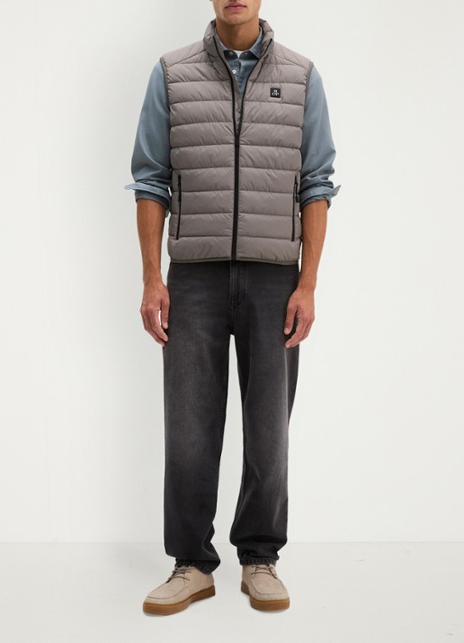 Marc O'Polo Bodywarmer met logoborduring - voorkant 3 lichtgrijs