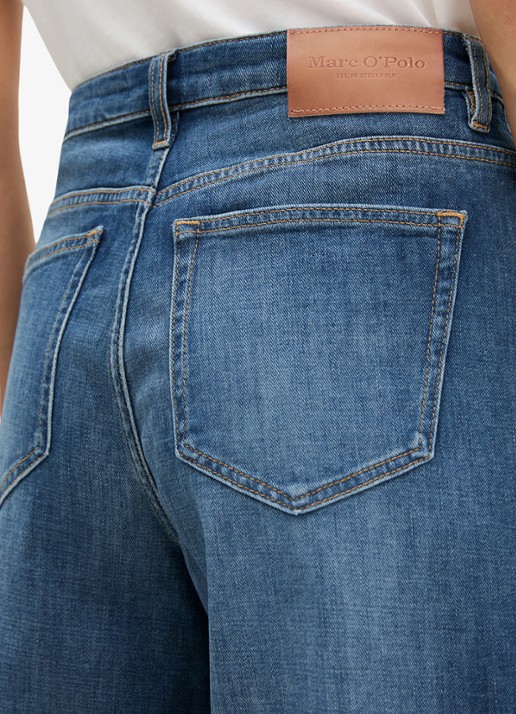Marc O'Polo High waist wide fit jeans met medium wassing  - detail 5 indigo