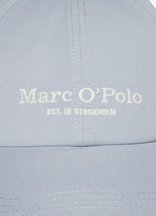 Marc O'Polo Pet met logoborduring - detail lichtblauw