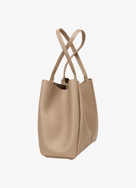 Marc O'Polo Schoudertas van leer met logo - detail 2 beige