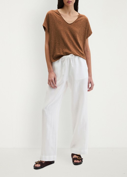 Marc O'Polo T-shirt met V-hals - voorkant 2 burnt brown-1972 / bruin