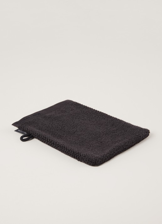 Marc O'Polo Timeless washand - 600 gr/m2 - 16 x 22 cm - voorkant 2 zwart