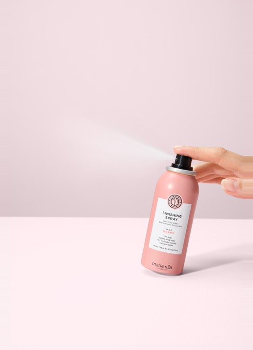 MARIA NILA Finishing Spray - haarlak - voorkant 2 undefined