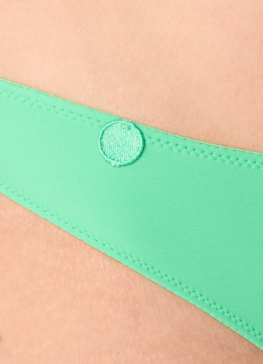 Marie Jo Tom string met borduring - detail 5 groen