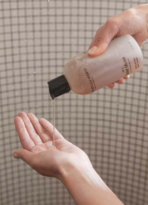 Marie-Stella-Maris Exfoliating Violet Muse Shower Gel - douchegel - detail 2 undefined